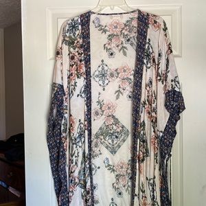 Altar’d State floral kimono